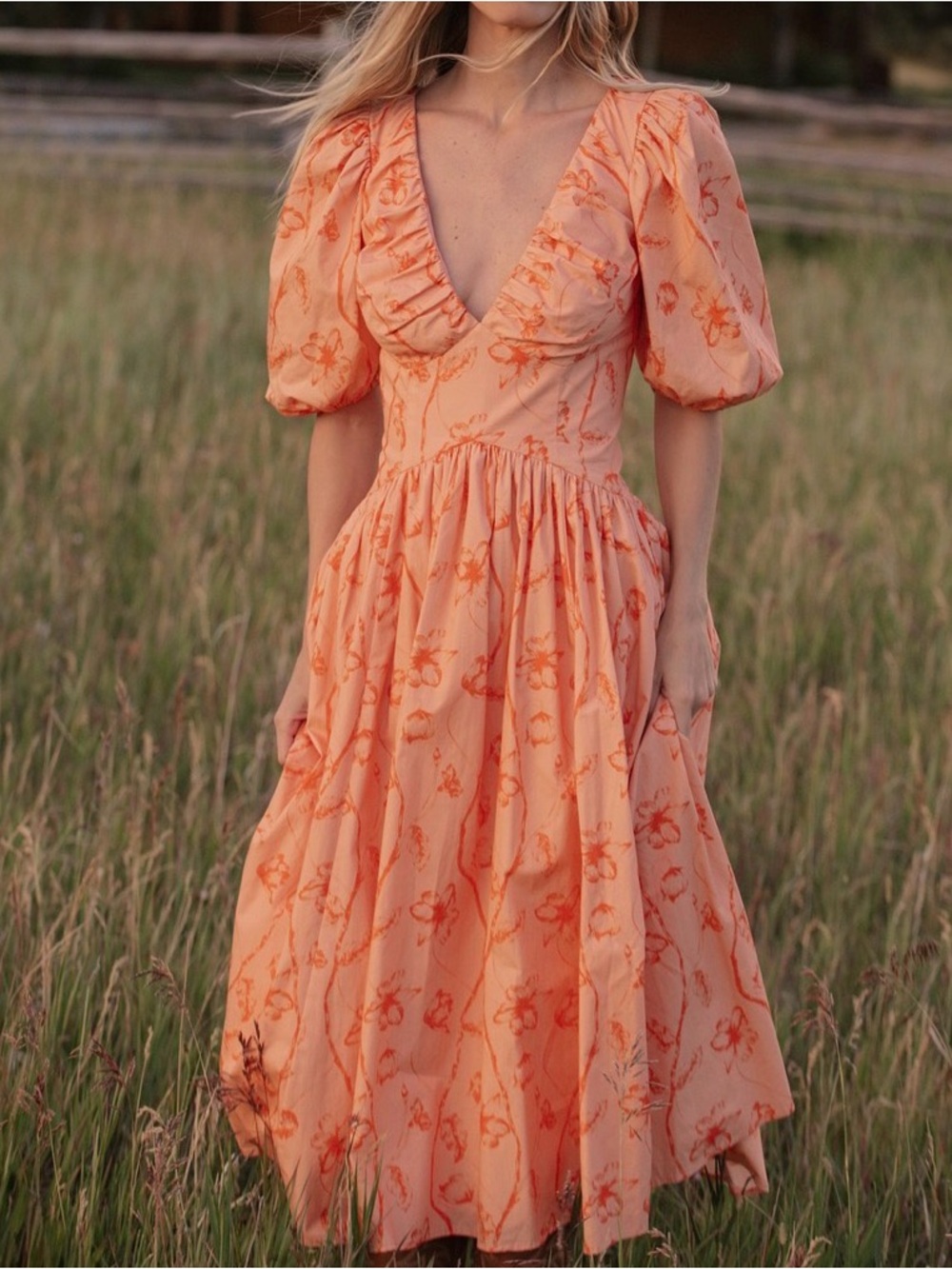 Anthropologie‎ Hutch Madilyn Puff-Sleeve V-Neck Midi Dress